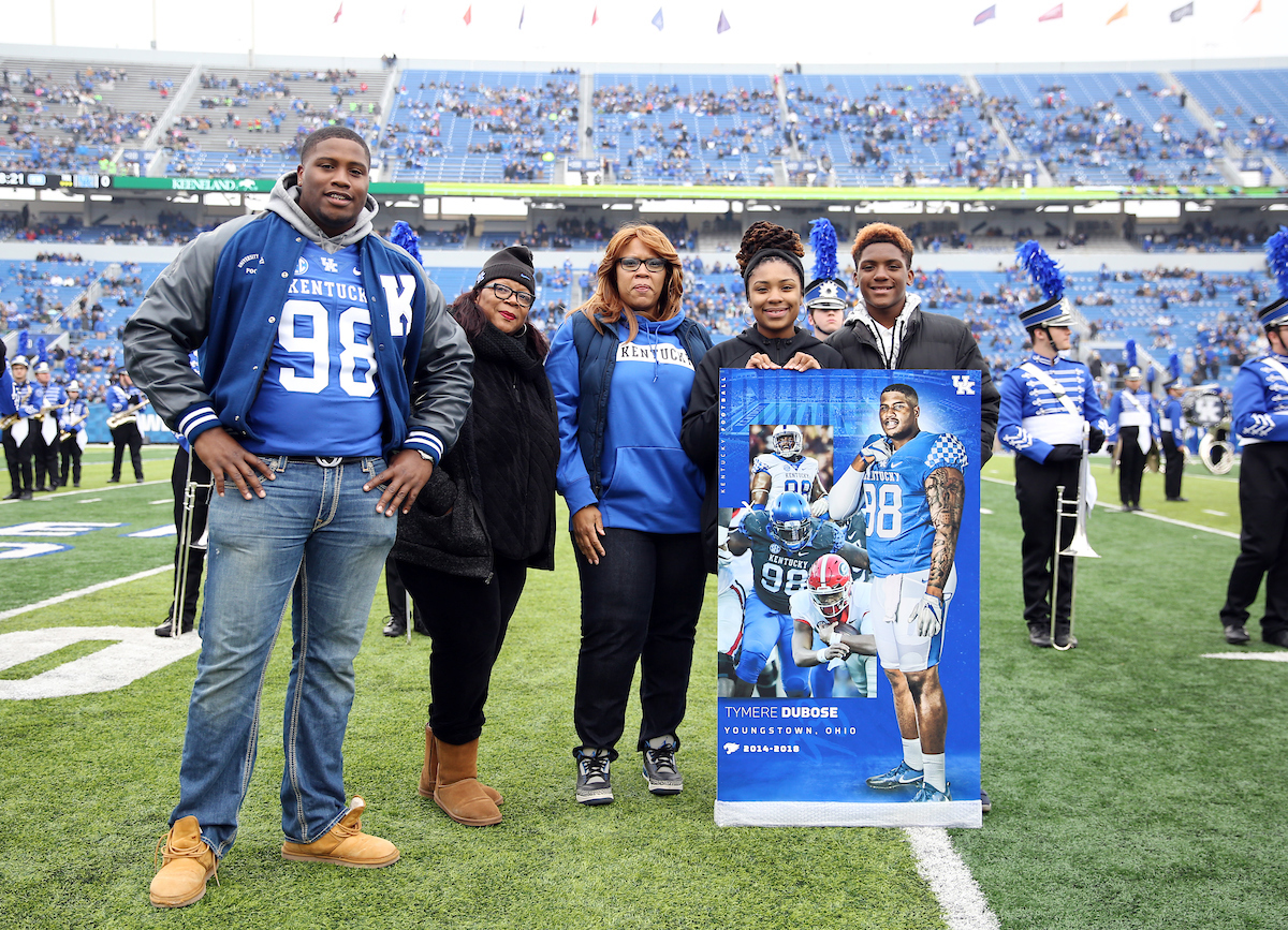 Tymere Dubose


UK Football beats MTSU 34-23 on Senior Day at Kroger Field. 

Photo by Britney Howard | UK Athletics