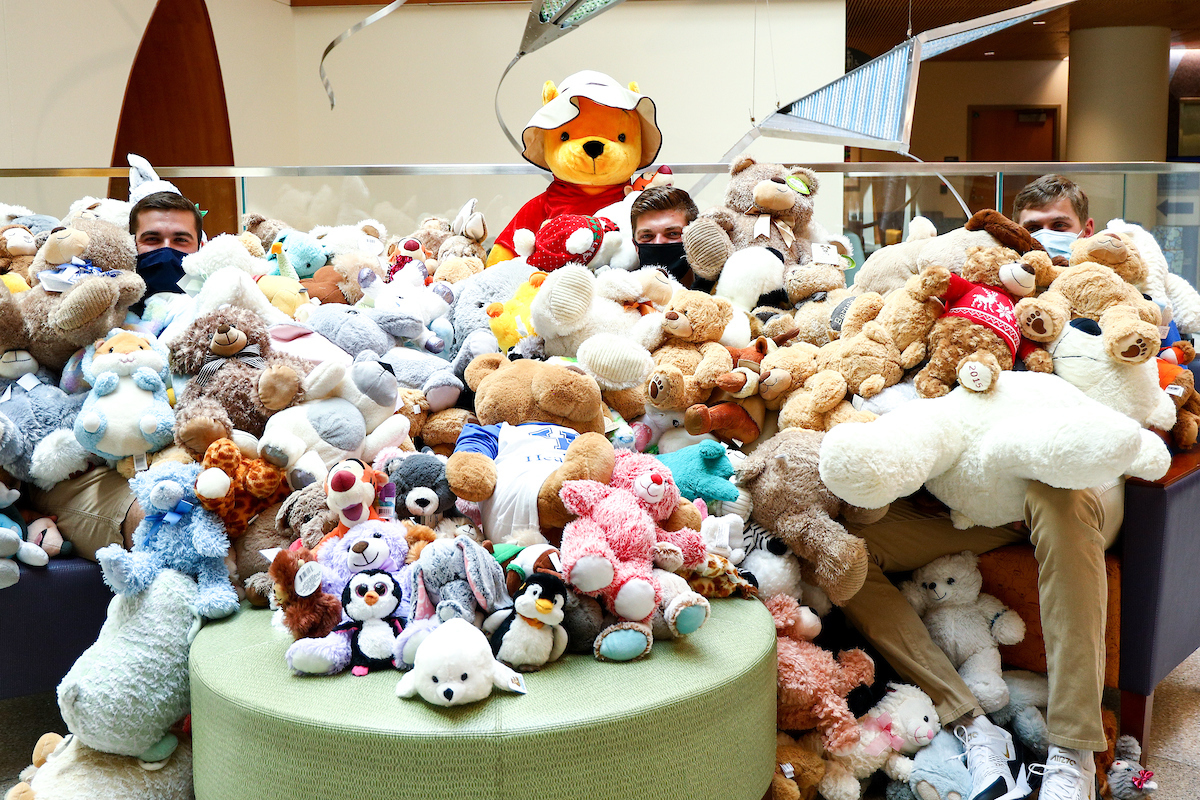 Alex Degen. Mason Hazelwood. Evan Byers.

UK Baseball delivers Bears to the Kentucky Children’s Hospital.

Photo by Eddie Justice | UK Athletics