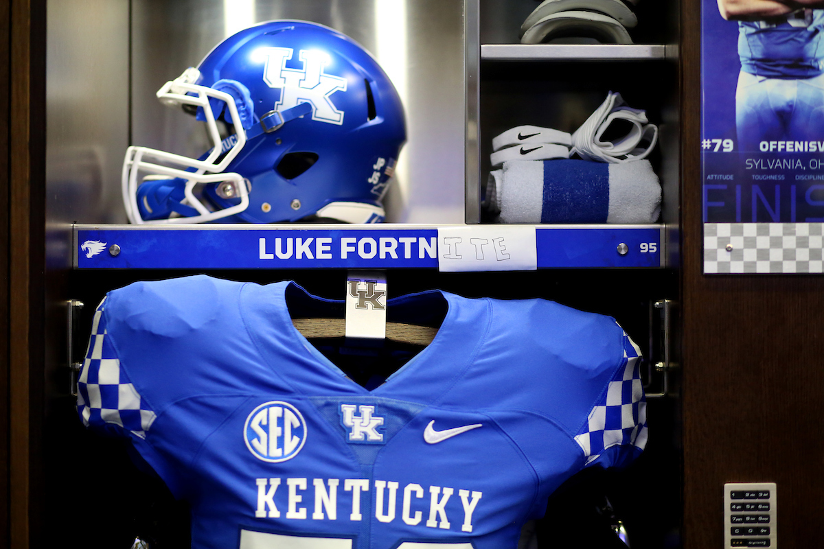 Luke Fortner 


Kentucky Football beats Central Michigan 35-20.

Photo by Britney Howard | UK Athletics
