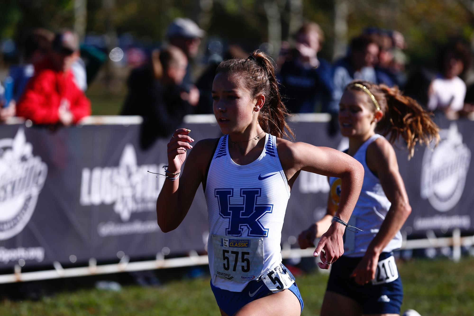 Kentucky Cross Country Finishes 20th and 22nd at Greater Louisville Classic