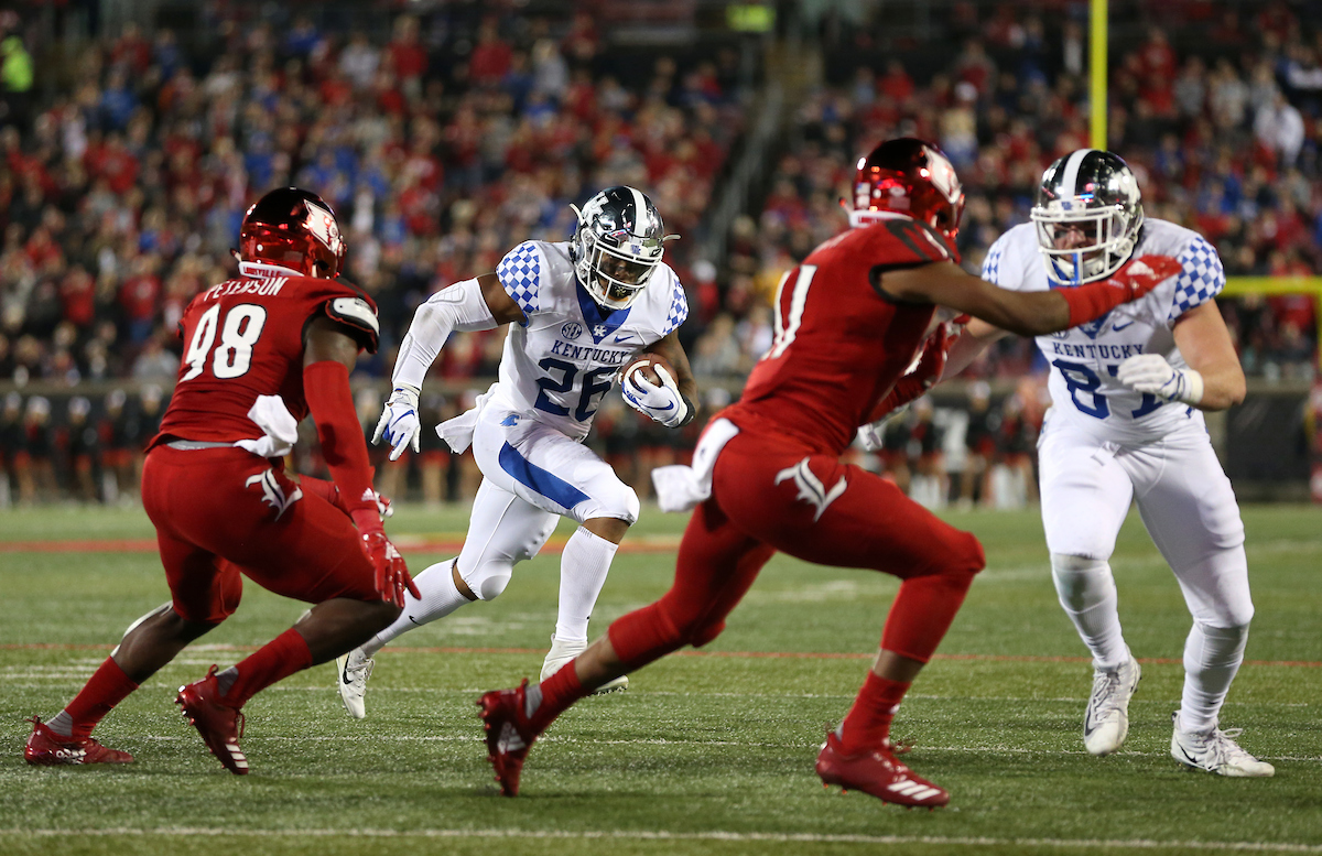 Benny Snell

Kentucky Football beats Louisville at Cardinal Stadium 56-10.


Photo By Barry Westerman | UK Athletics