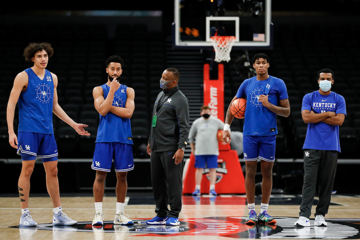 Lance Ware. Davion Mintz. Bruiser Flint. Cam’Ron Fletcher. Jai Lucas.

Champions Classic shoot around.

Photo by Chet White | UK Athletics