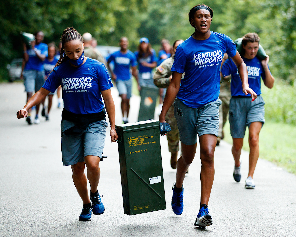 Jada Walker. Nyah Leveretter.

Kentucky Women’s Basketball team bonding trip to Fort Campbell.

Photo by Eddie Justice | UK Athletics