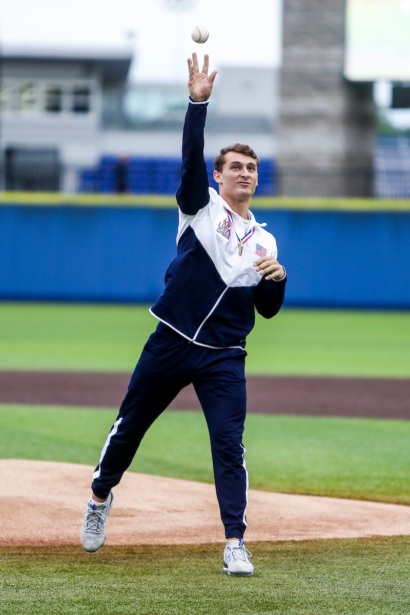 First Pitch.

Kentucky beats Tennessee 5-2.

Photo by Sarah Caputi | UK Athletics