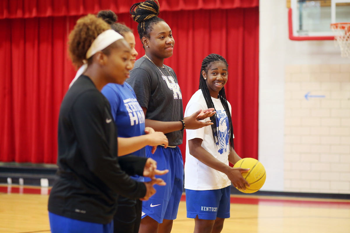 Women's Basketball does Community service at Cassidy elementary. 

Photo by Britney Howard | UK Athletics
