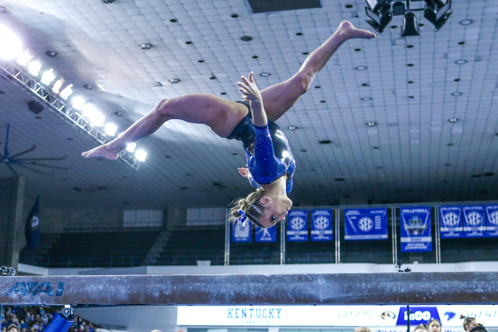 Angeny and Worley Power Kentucky to Road Win at Arkansas