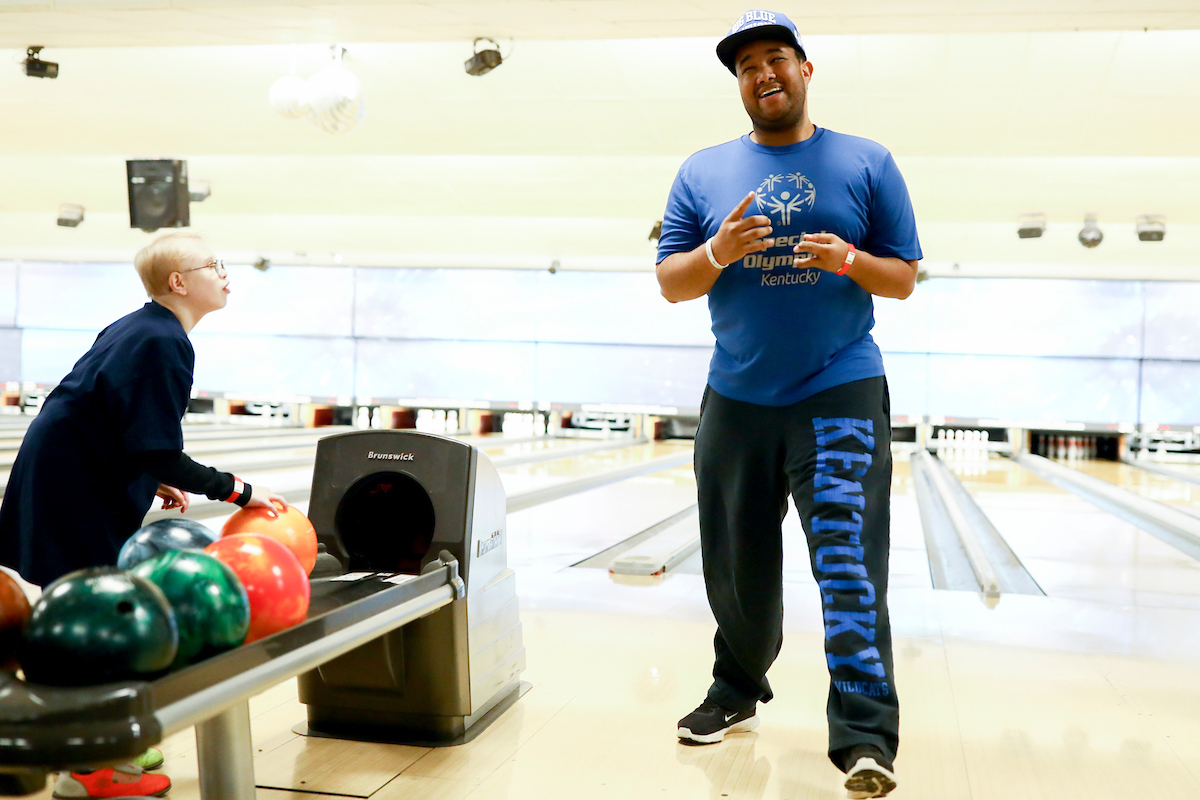 SOKY Bowling Tournament

Photo by Isaac Janssen | UK Athletics