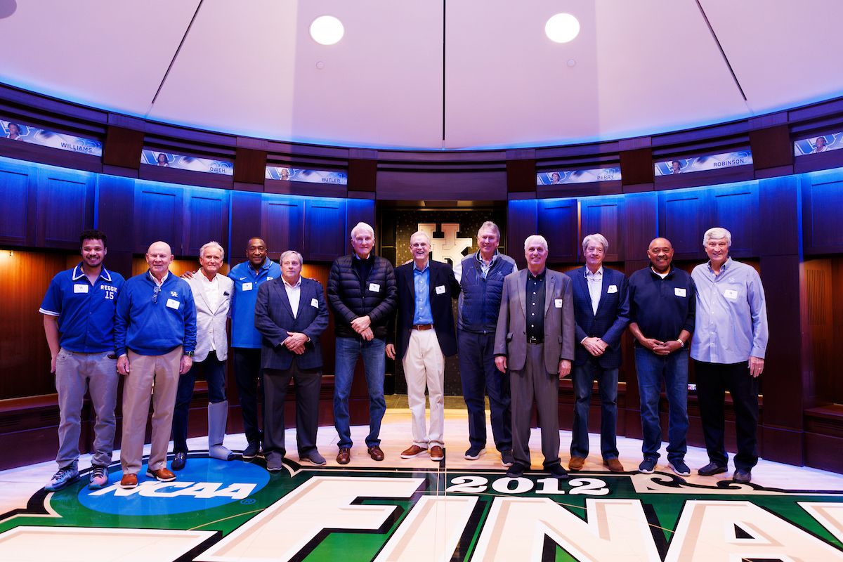 Men's Basketball 1975 Team Reunion Photo Gallery