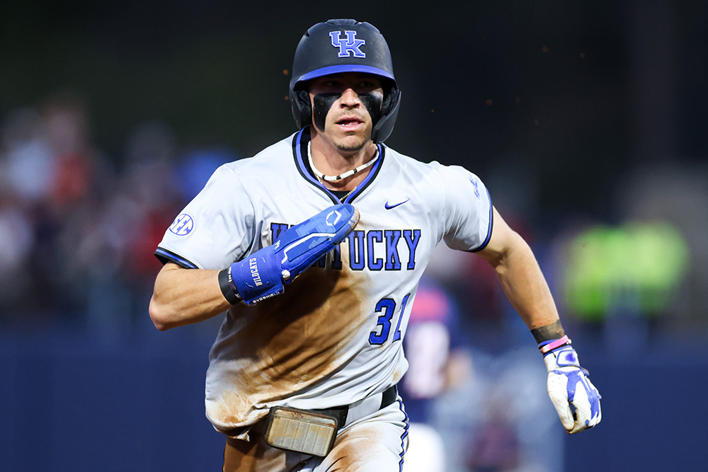 Hudson Brown Shines in Return Home, Kentucky Drops Opener