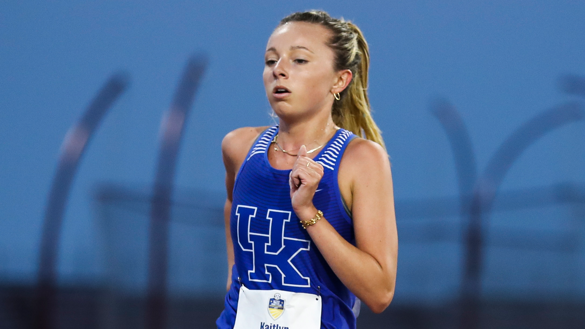 Kaitlyn Lacy Runs Sixth in UKTF History in 10,000m Debut