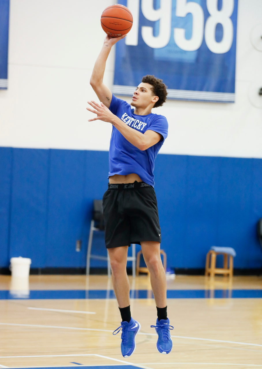 Kellan Grady.

Summer practice.

Photo by Chet White | UK Athletics