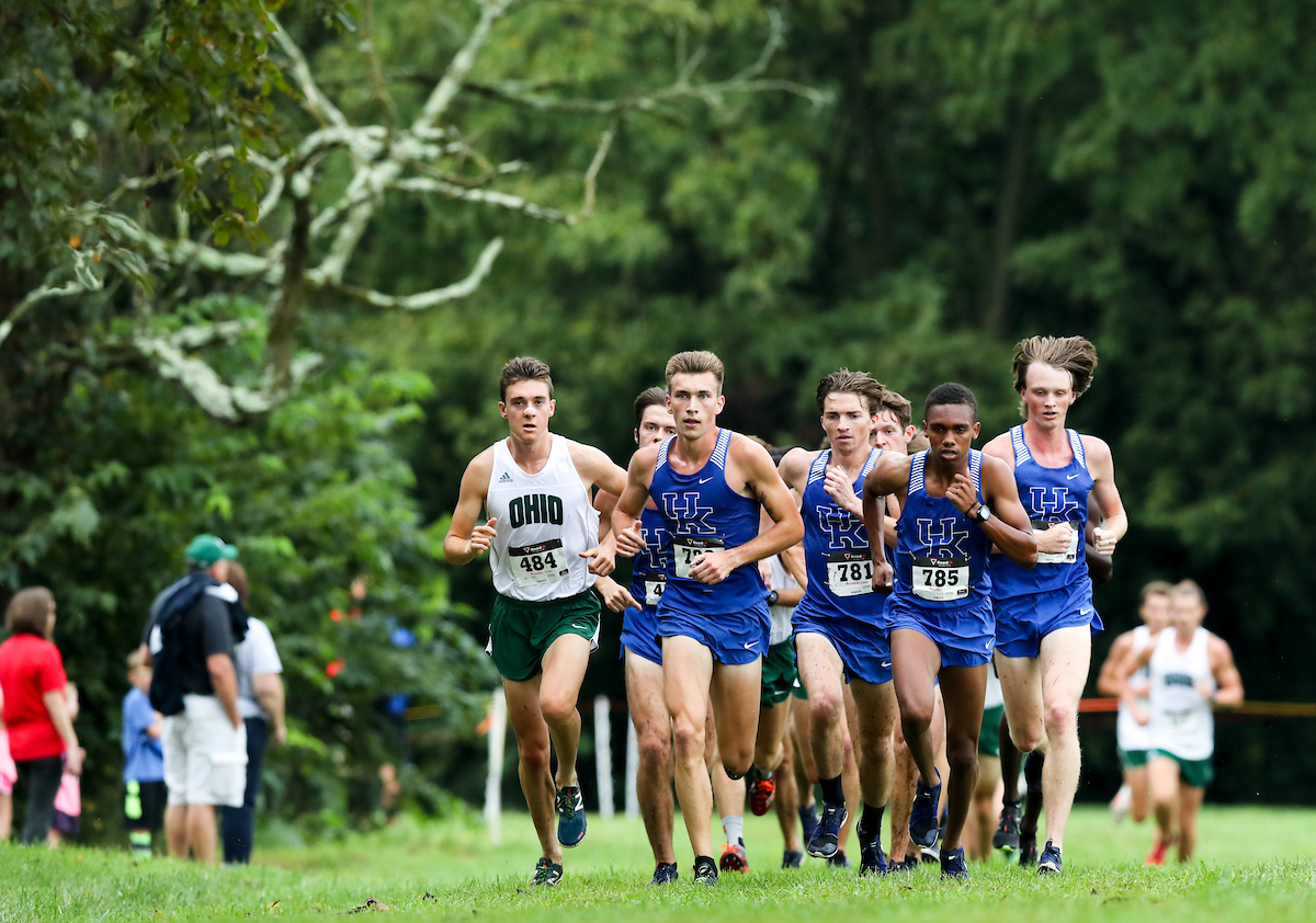 Team. Brennan Fields. Kendall Muhammad.

Bluegrass Invitational.


Photo by Elliott Hess | UK Athletics