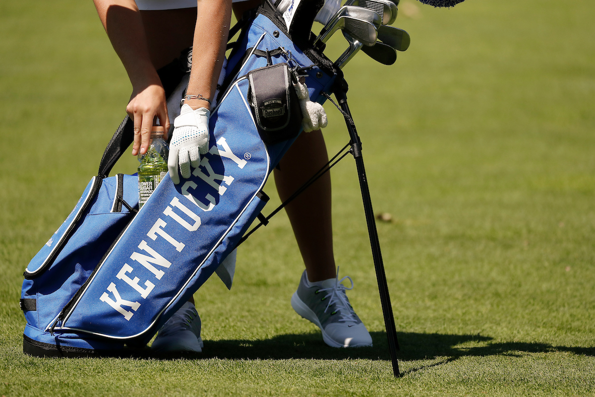 Women's golf practice.

Photo by Chet White | UK Athletics