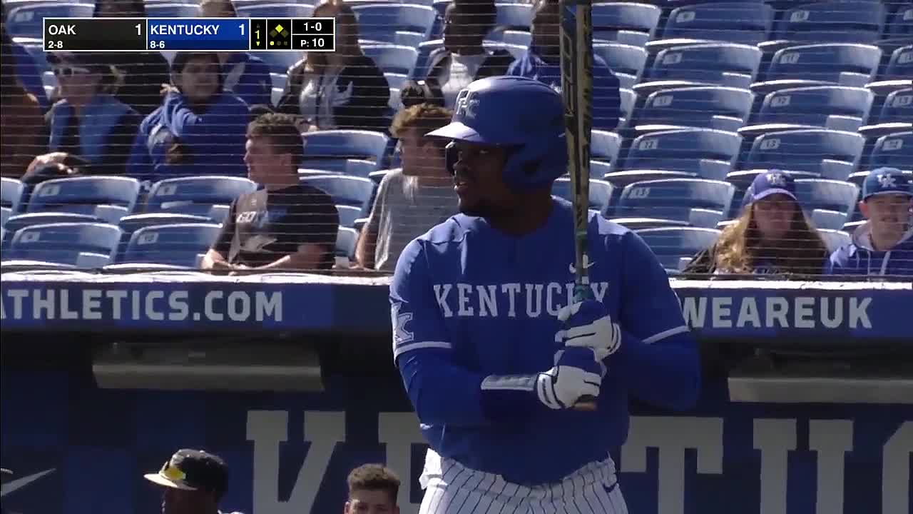 BASE: Kentucky 11, Oakland 6 - Game 1