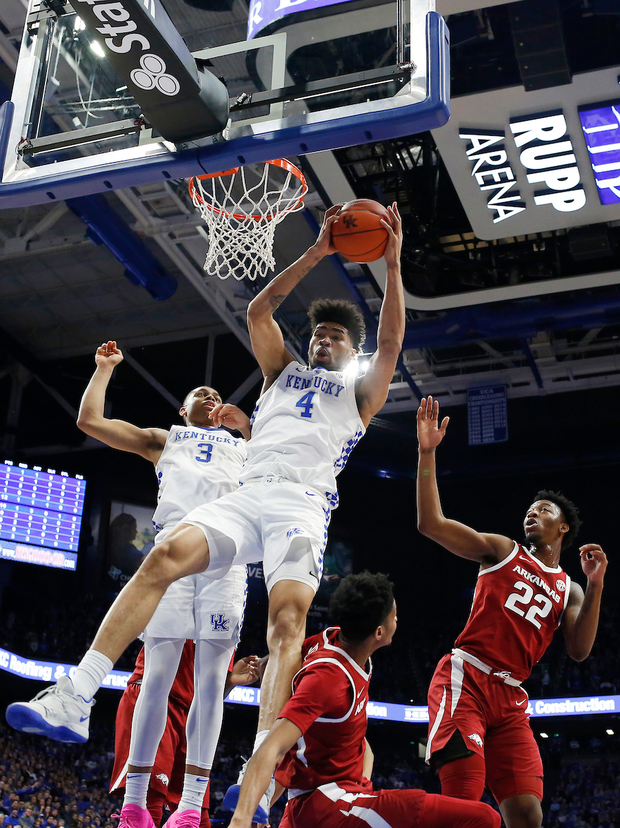 Nick Richards. Keldon Johnson.

Kentucky beat Arkansas 70-66.

Photo by Quinn Foster | UK Athletics