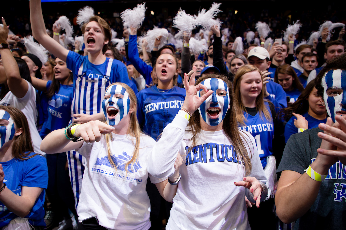 Fans.


Kentucky beat Tennessee 86-69.

Photo by Elliott Hess | UK Athletics