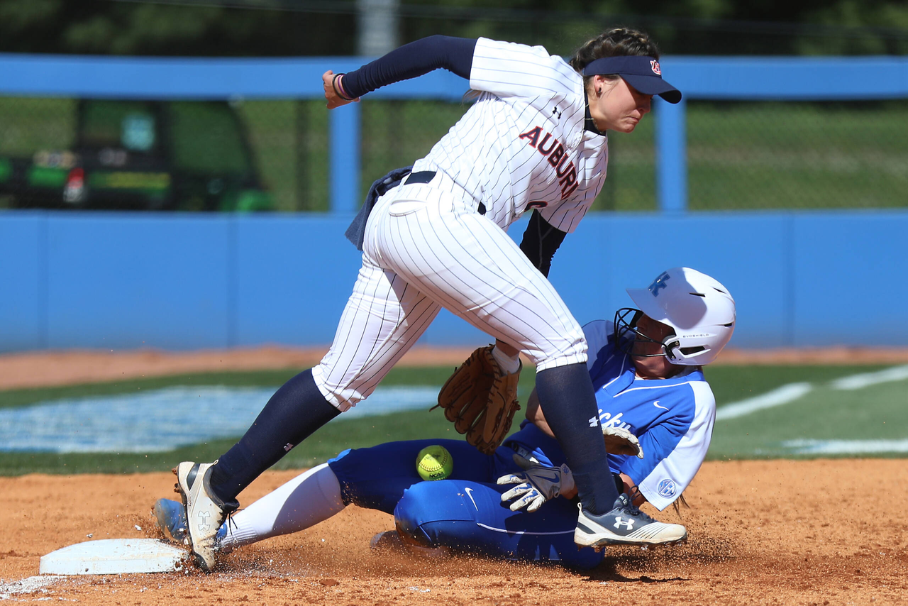 Abbey Cheek.

University of Kentucky softball vs. Auburn on Senior Day. Game 1.

Photo by Quinn Foster | UK Athletics