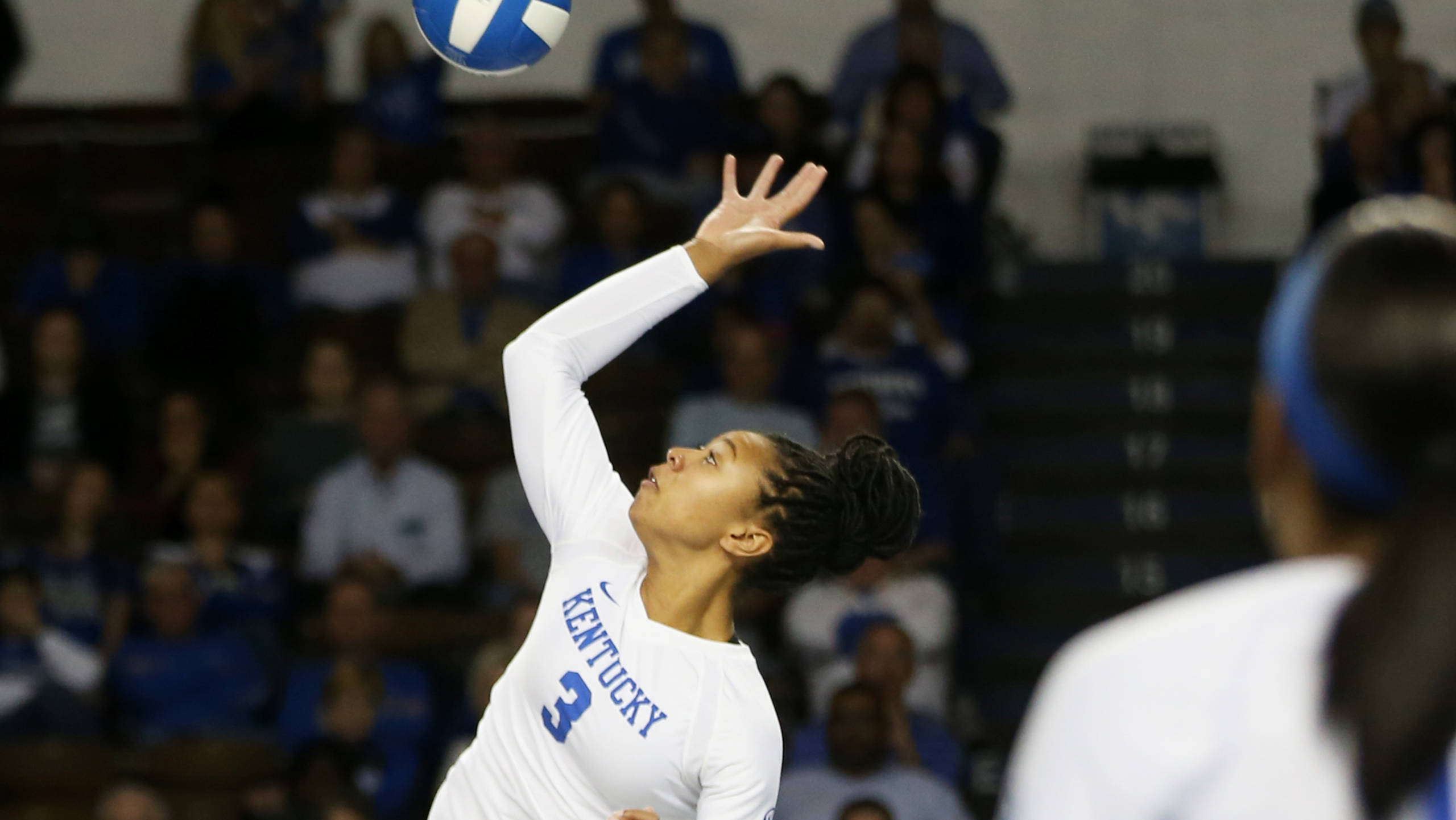 Volleyball's Barnes Grows to Love Her Kentucky Home