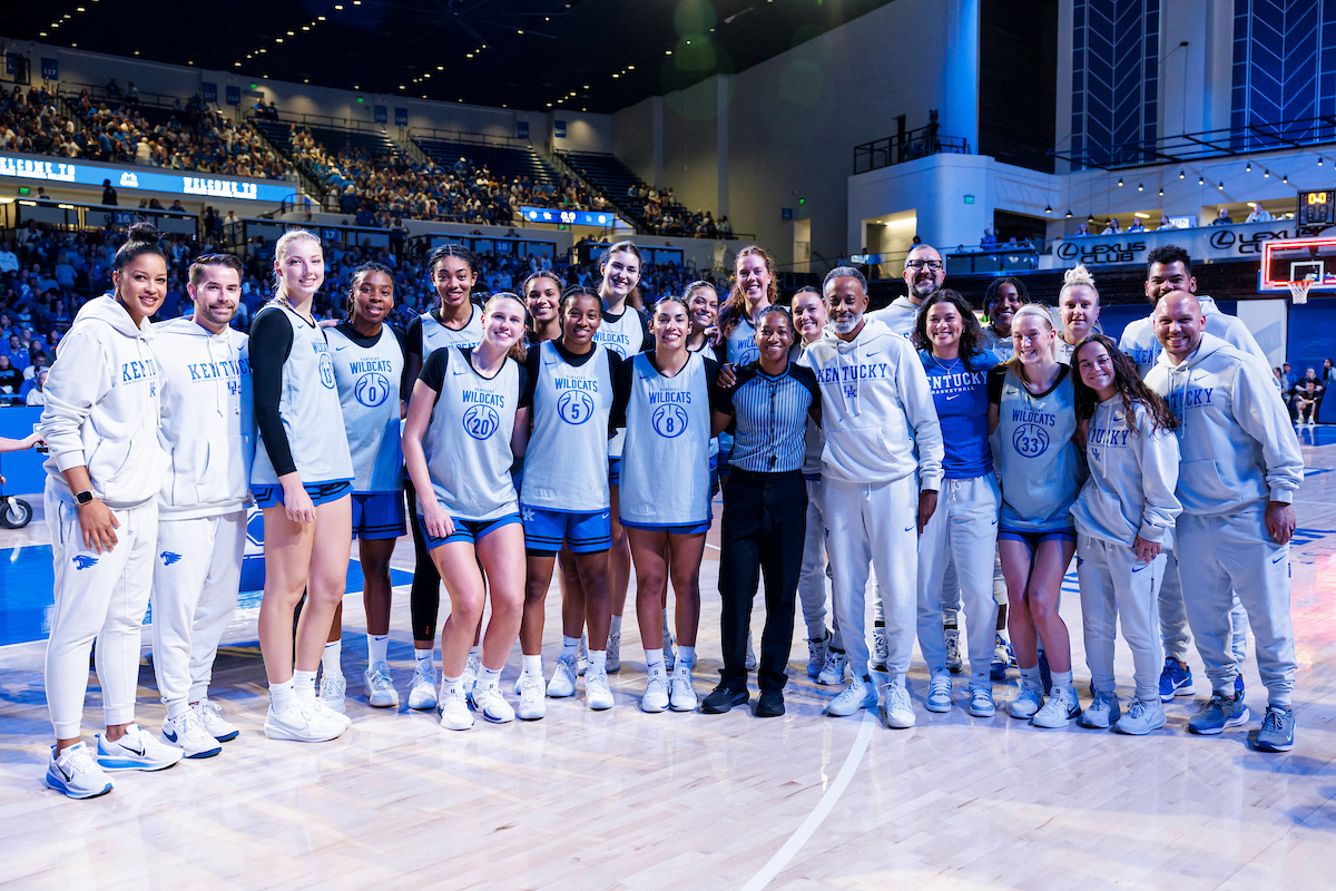 Basketball Blue-White Photo Gallery