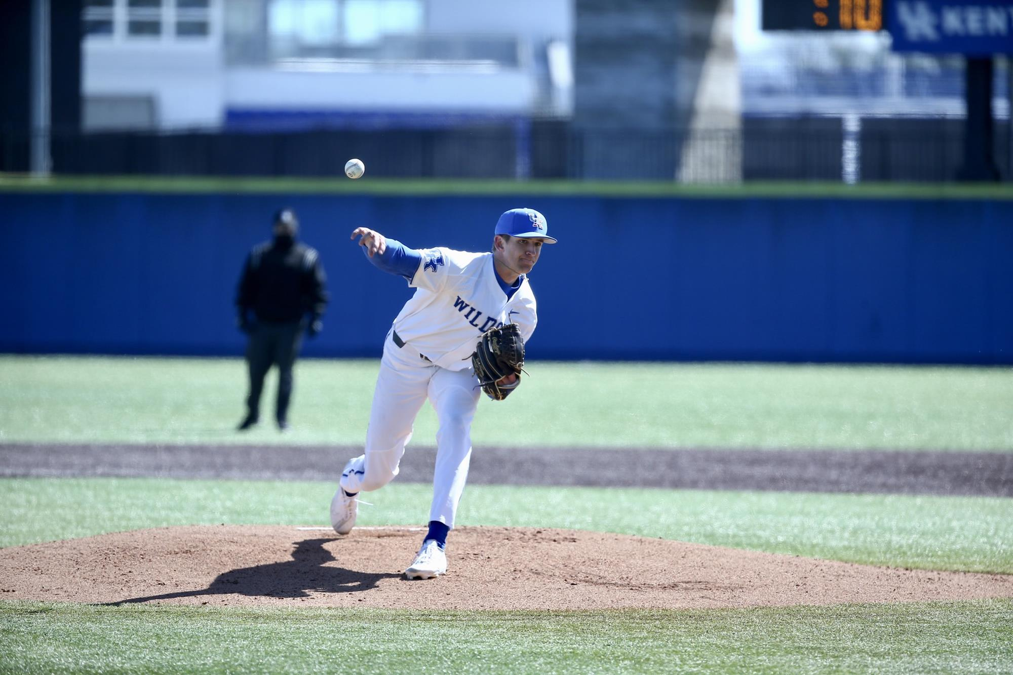 Gone With the Wind: Kentucky Storms Back for Sweep