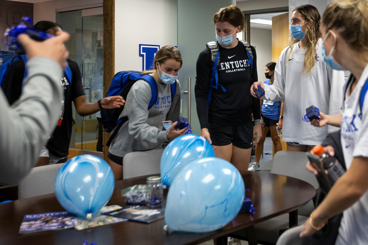 Kentucky Volleyball receives their National Championship rings.

Photo by Grace Bradley | UK Athletics