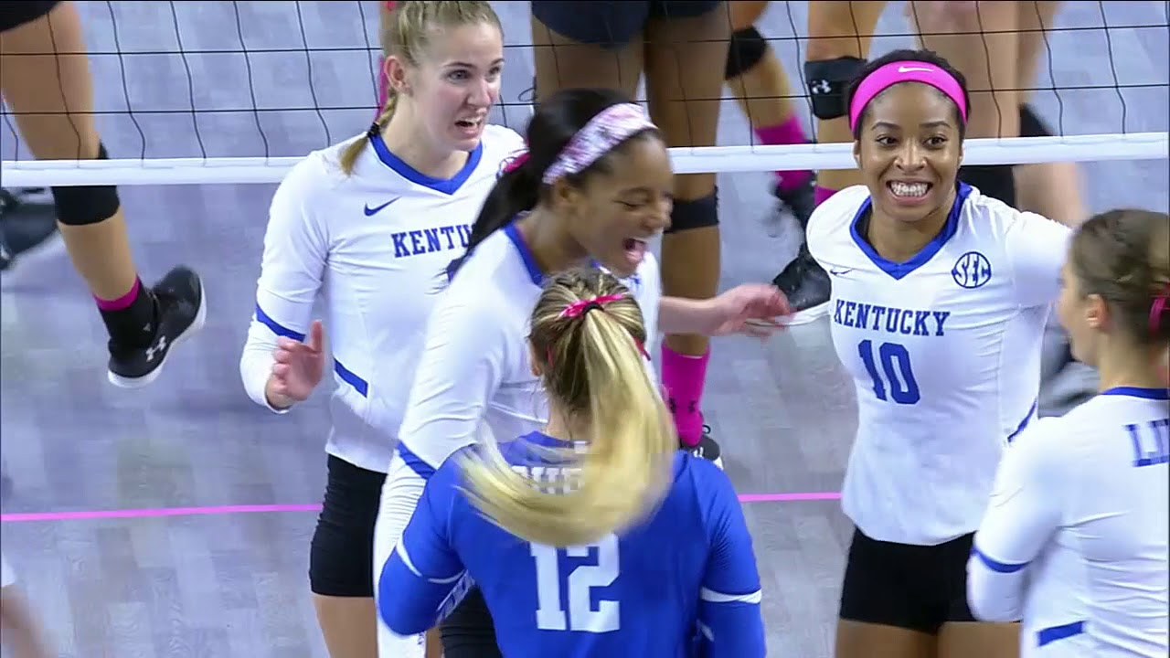 VB: Kentucky 3, South Carolina 0