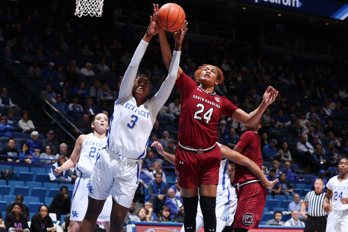 KeKe McKinney

The University of Kentucky women's basketball team falls to South Carolina on Sunday, January 21, 2018 at Rupp Arena in Lexington, Ky.

Photo by Elliott Hess | UK Athletics