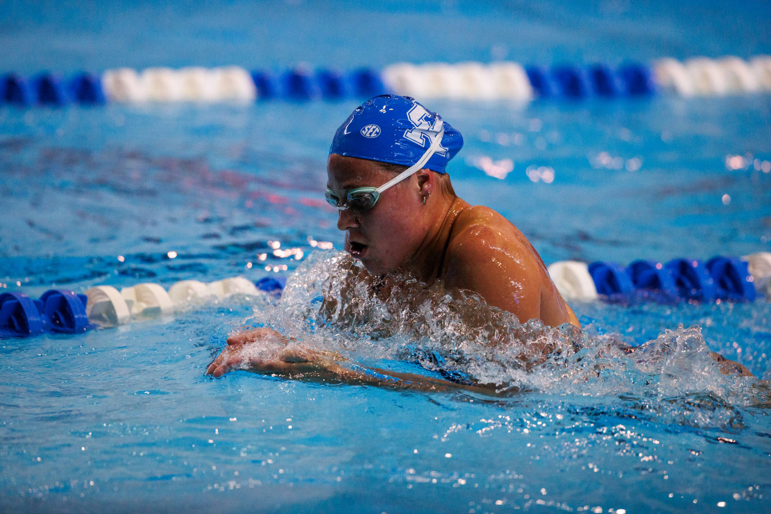 Men and Women in Action for Swimming & Diving Dual at Indiana