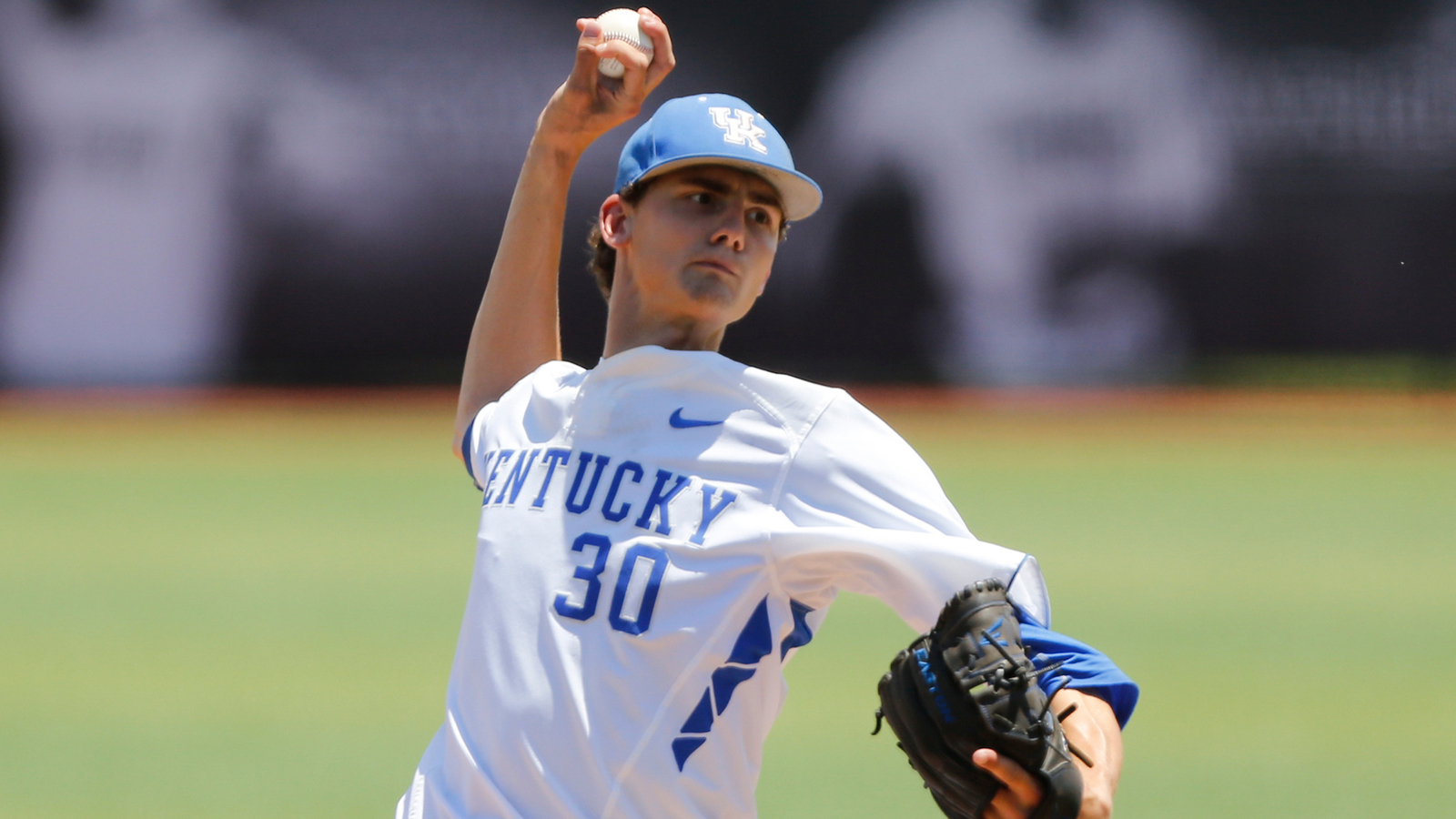 Resilient Hjelle Leads UK Baseball to Series-Opening Win
