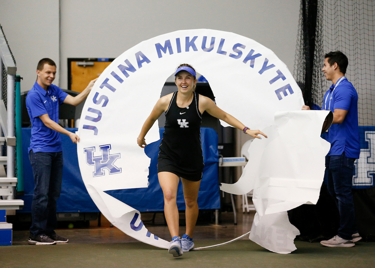 JUSTINA MIKULSKYTE.

Women's Tennis comes out on top of Mississippi State on Senior Day.


Photo by Isaac Janssen | UK Athletics