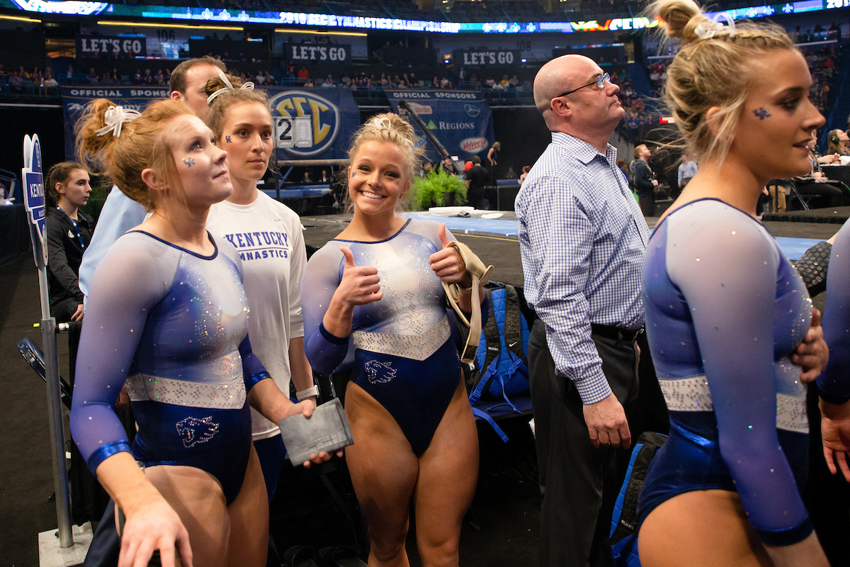 Mollie Korth.


Gymnastics scores 196.225 at SEC Championship.

 
Photo by Elliott Hess | UK Athletics