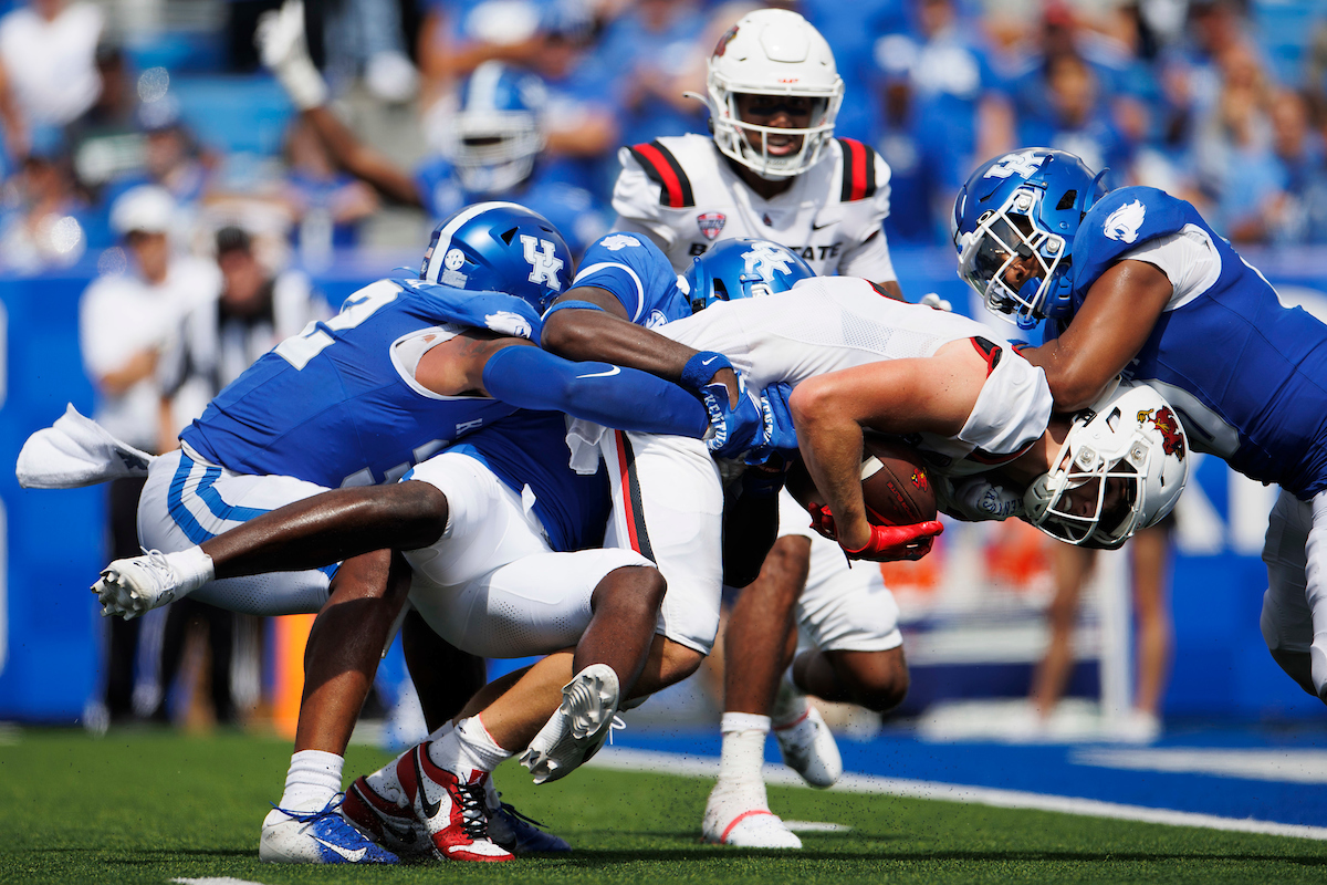 Kentucky Defense Aiming for Better Third Down Execution