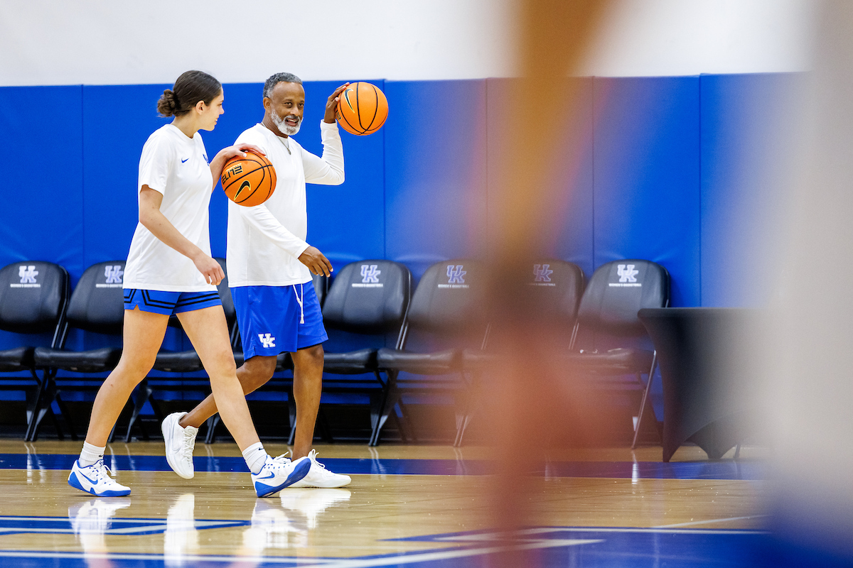 Women's Basketball Practice Photo Gallery (June 26)