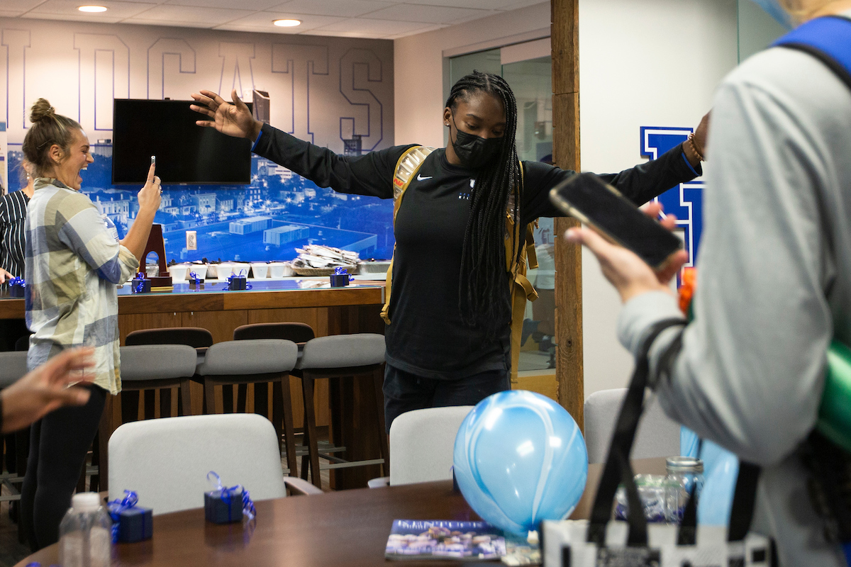 Kentucky Volleyball receives their National Championship rings.

Photo by Grace Bradley | UK Athletics