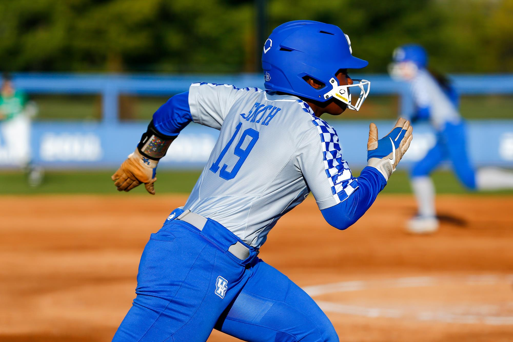 Abernathy’s Two Homers, Humes’ Grand Slam Sweep UNCG