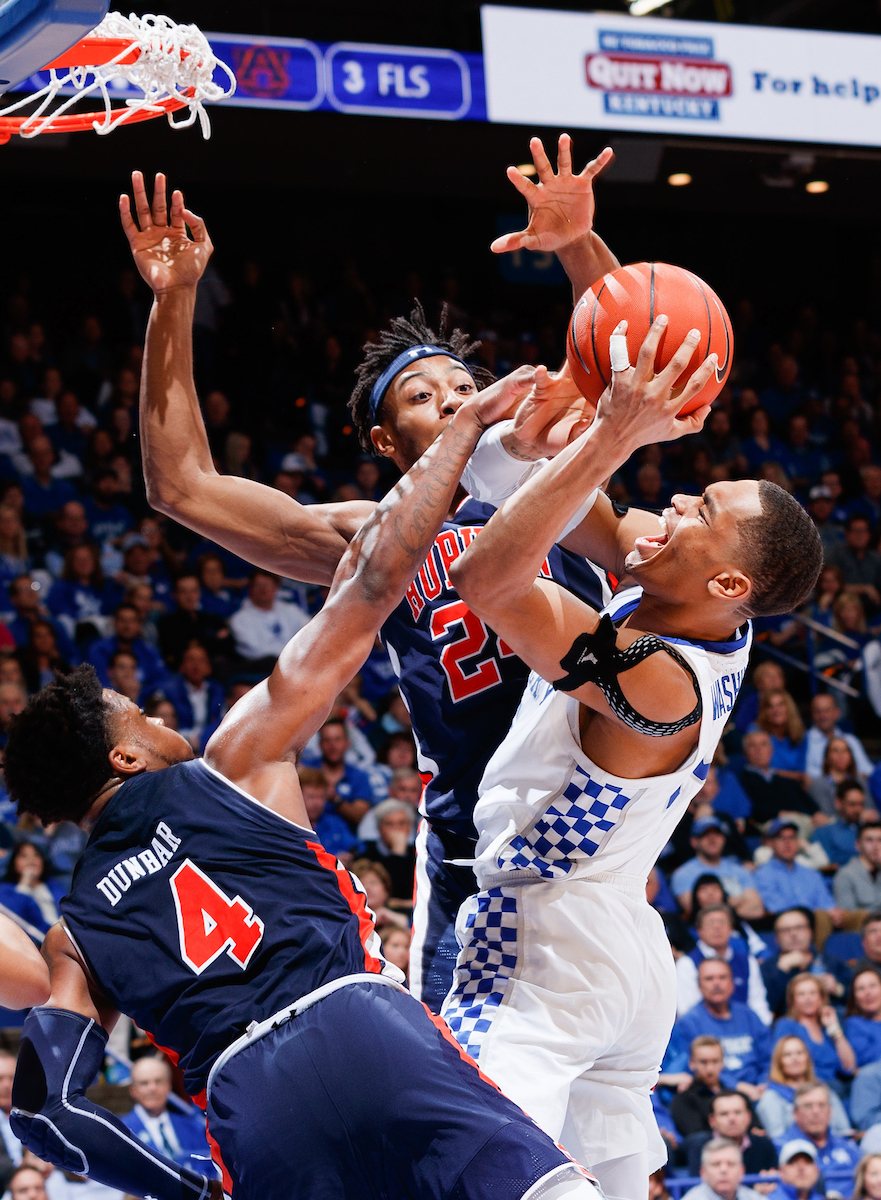 PJ Washington.


Kentucky beats Auburn, 80 - 53.

Photo by Elliott Hess | UK Athletics