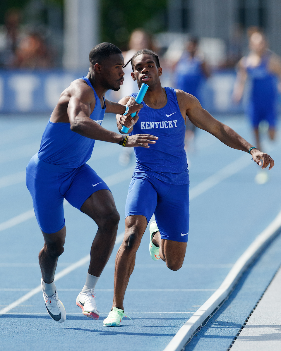 Lance Lang. Kenroy Williams.

Day two of the Kentucky Invitational.

Elliott Hess | UK Athletics