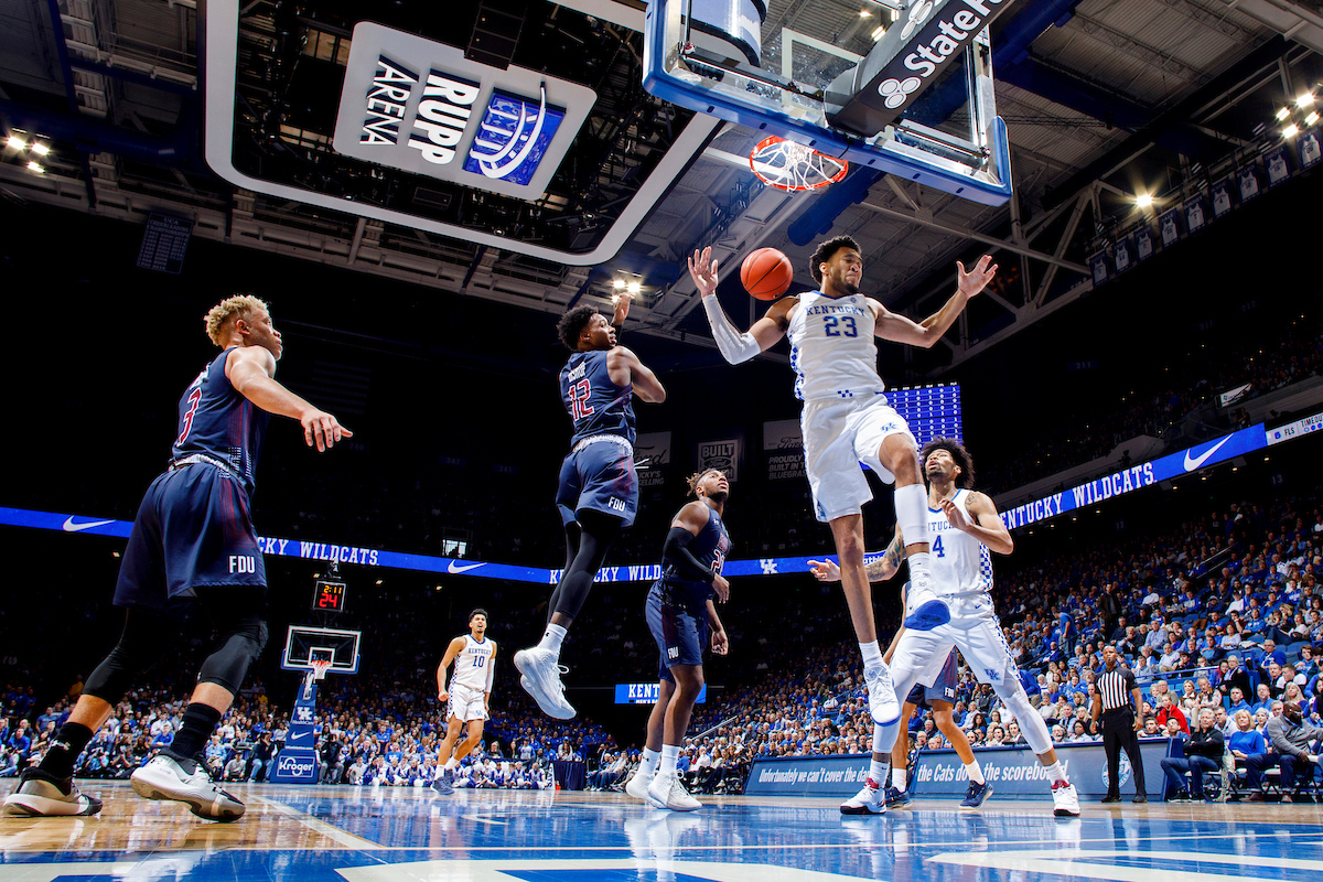 EJ Montgomery. Nick Richards.

Kentucky beat Fairleigh Dickinson.

Photo by Chet White | UK Athletics