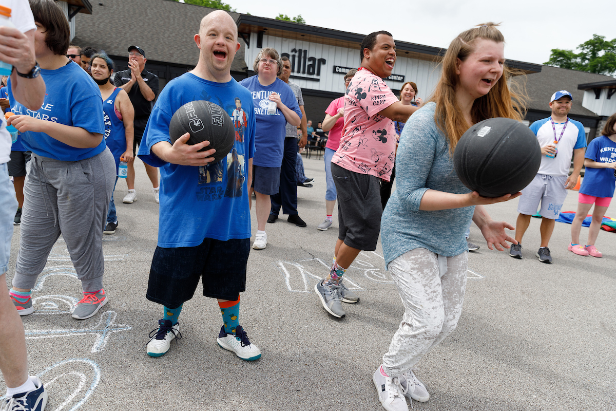 Some of the Kentucky men's basketball team visited the Pillar Community Engagement Center on Tuesday in Crestwood, Kentucky.

Photo by Elliott Hess | UK Athletics