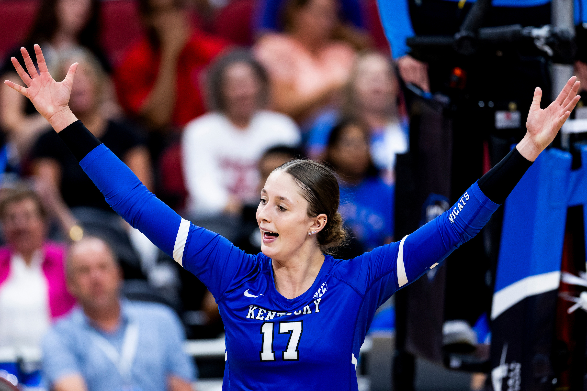 DeLeye Goes for a Career-High 26 Kills as No. 9 UK Tops WKU