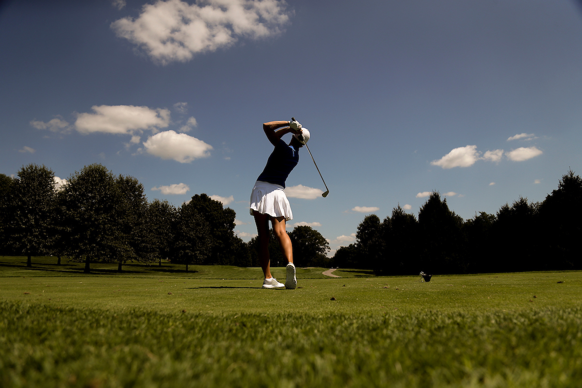 Leo Bettel.

Women's golf practice.

Photo by Chet White | UK Athletics