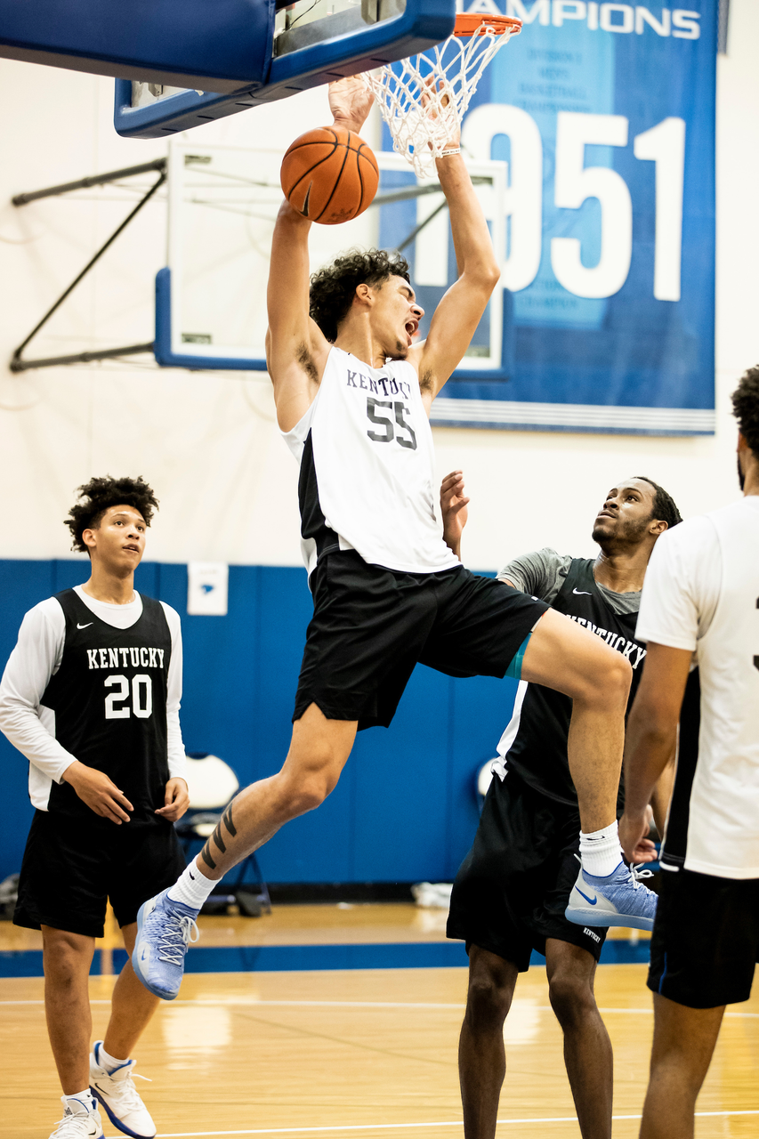 Lance Ware. Isaiah Jackson.

Menâ??s basketball practice. 

Photo by Chet White | UK Athletics