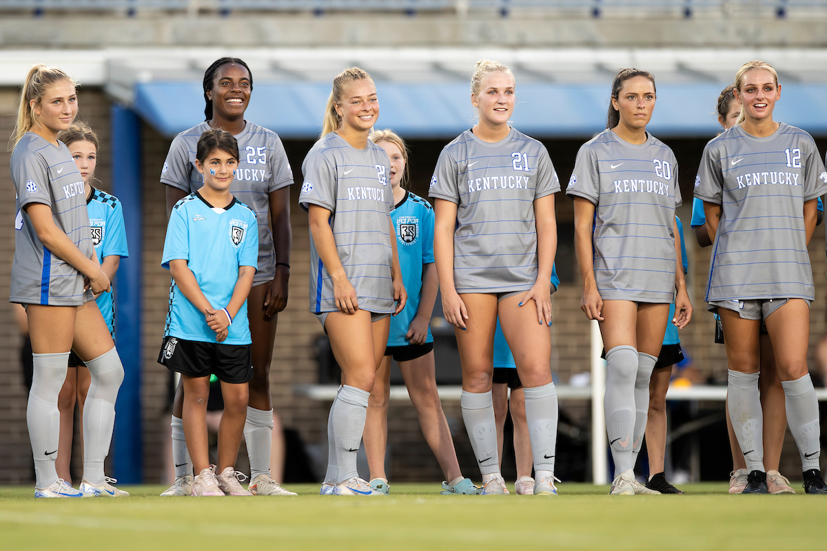 Women’s Soccer Hosts Georgia Thursday