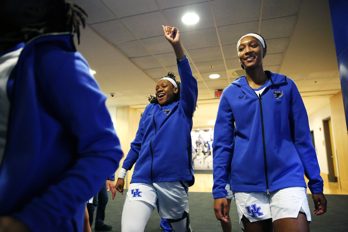 Ogechi Anyagaligbo

Kentucky Women's Basketball falls to Ole Miss. 

Photo by Britney Howard  | UK Athletics