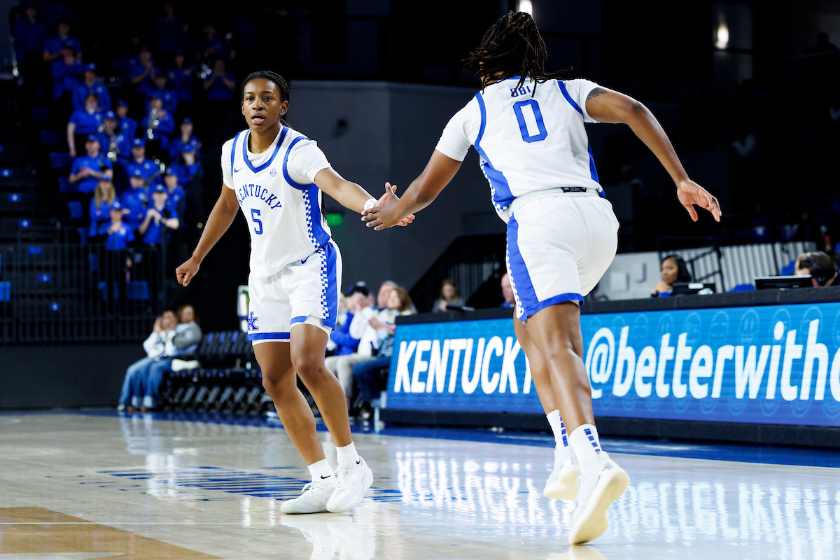 UK Sports Network Coverage of Kentucky Women's Basketball at Arkansas