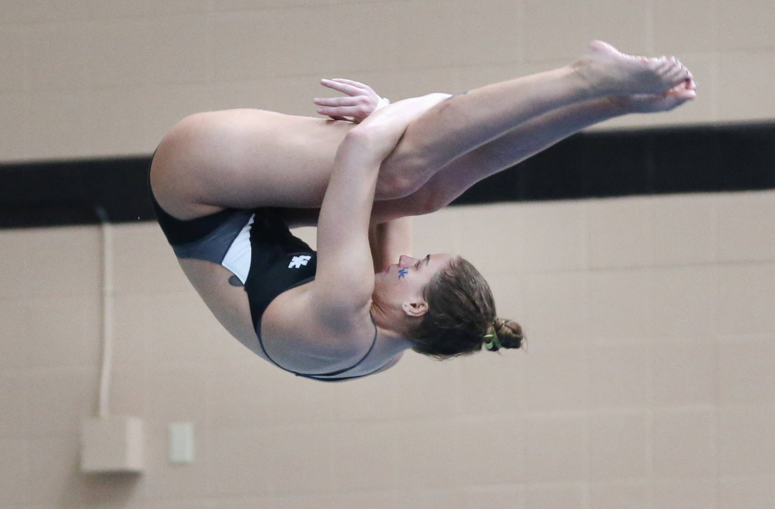 Hamperian Earns All-America Honorable Mention in 1-meter Dive