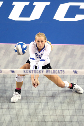 Ali Stumler.

The University of Kentucky volleyball team defeats South Carolina on Sunday, October 28th, 2018 at Memorial Coliseum in Lexington, Ky.

Photo by Quinn Foster