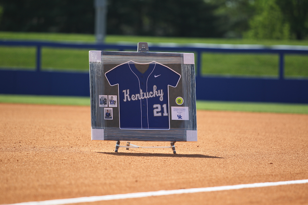 Hannah Huffman.

The University of Kentucky softball team during Game 1 against South Carolina for Senior Day on Sunday, May 6th, 2018 at John Cropp Stadium in Lexington, Ky.

Photo by Quinn Foster I UK Athletics