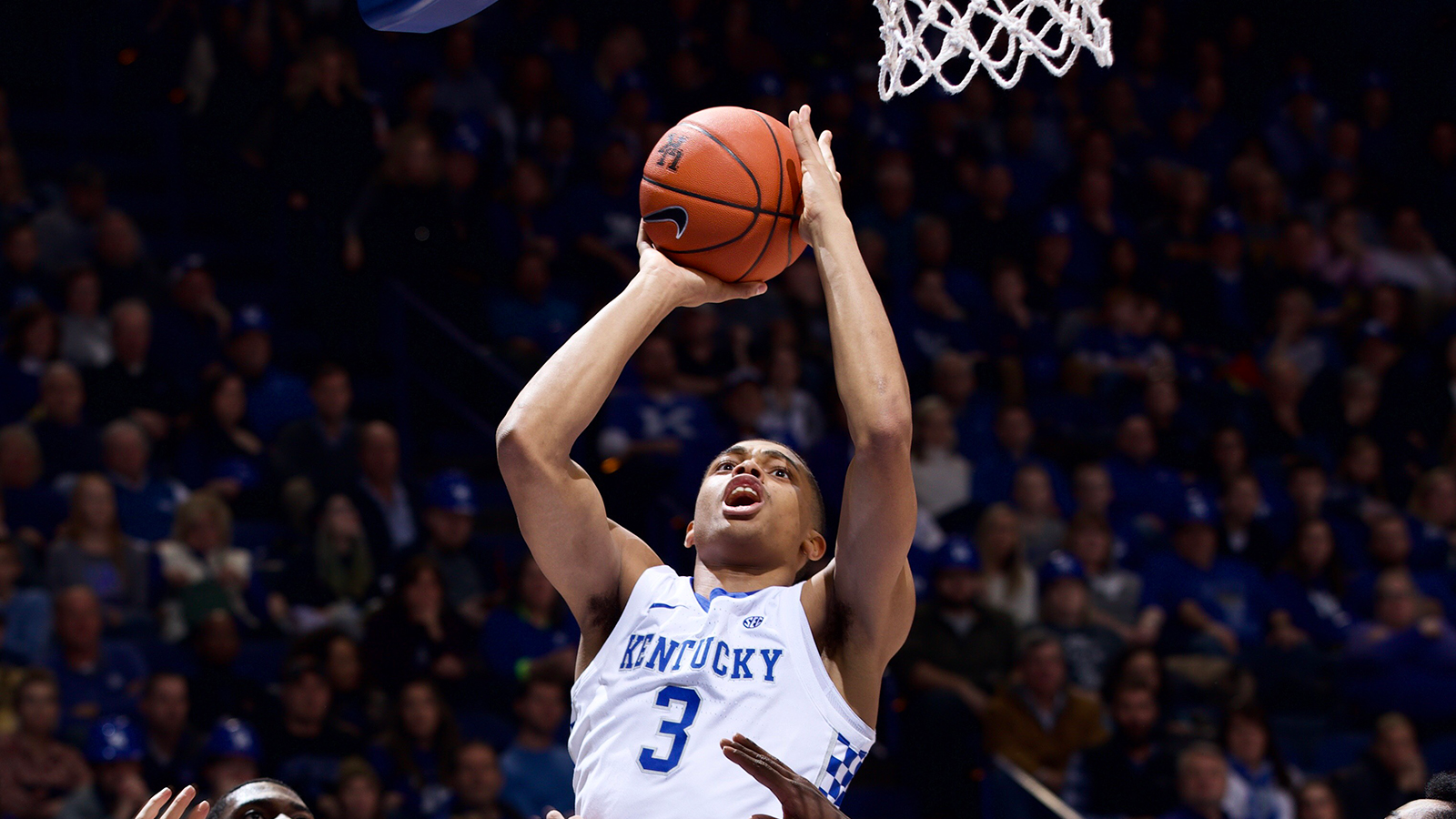 Hagans, Johnson Lead No. 18 Cats Past Vanderbilt