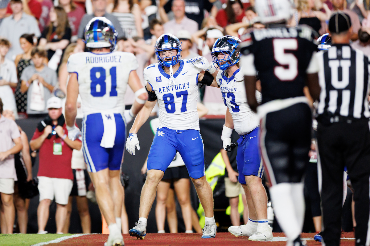 A picture of Henry Boyer celebrating a touchdown catch